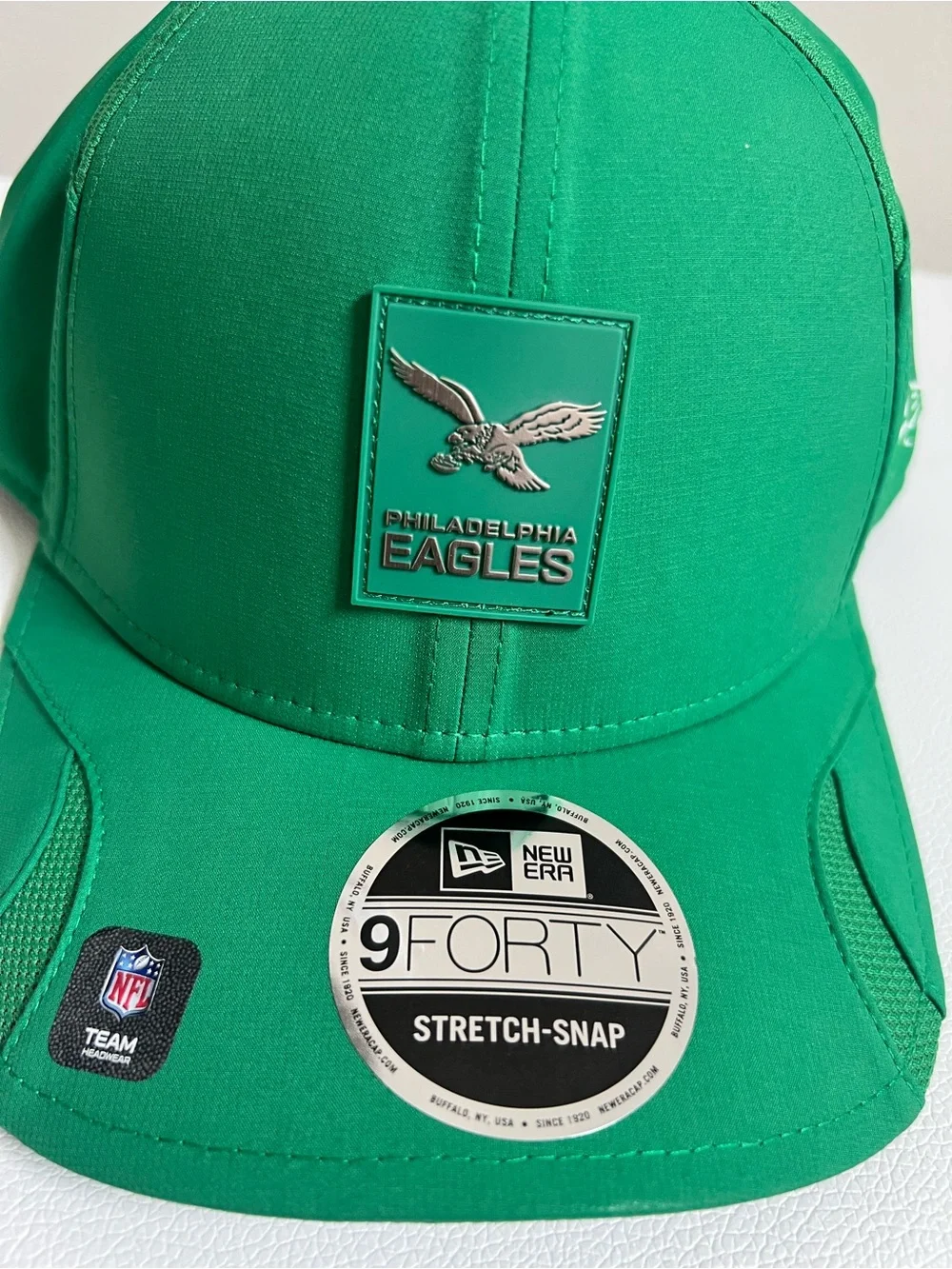 Philadelphia Eagles Green New Era 9FORTY Stretch-Snap Hat NEW!!